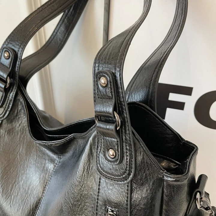 Scarlett Grace | Elegant Shoulder Bag