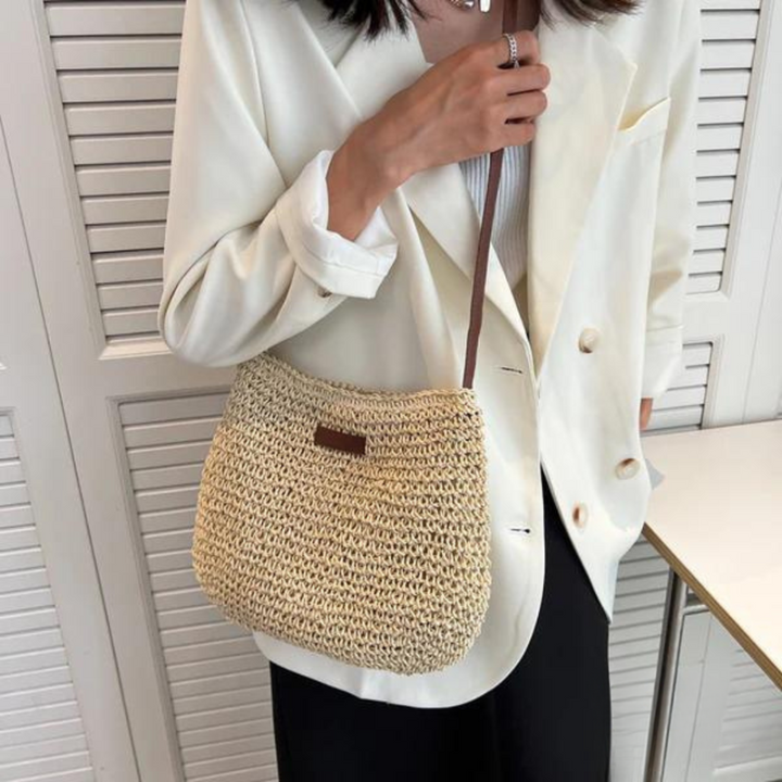 Fredhild | Classic Woven Style Shoulder Bag