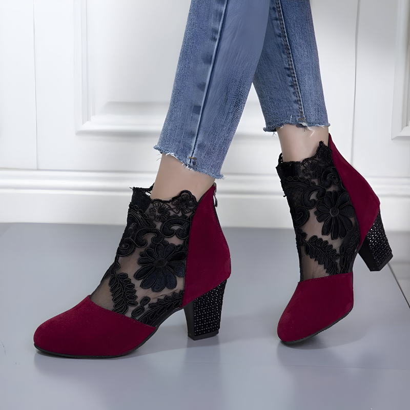 Lynora | Cushioned Heels