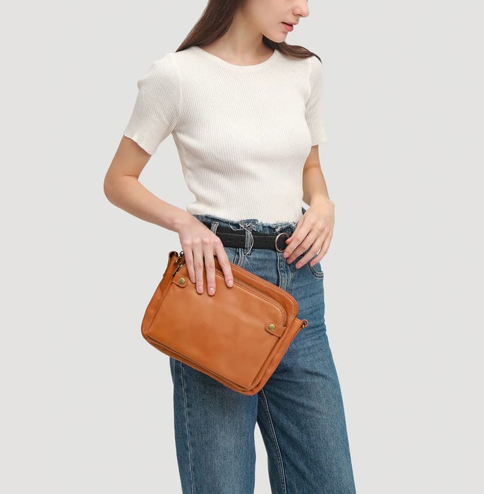 Aria | Classic Shoulder Bag