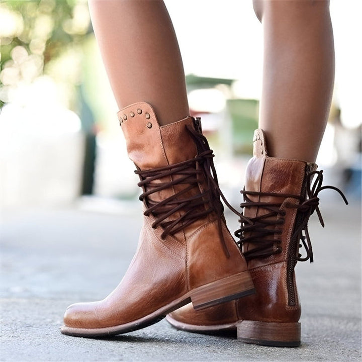 Tina | Retro Lace-Up Boots with a Everyday Sole
