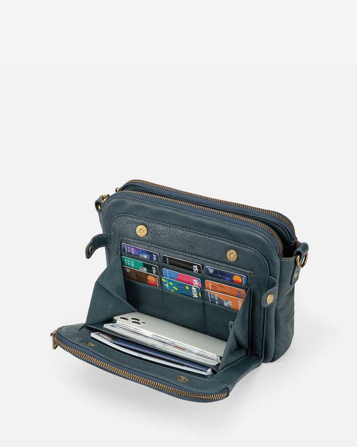Aria | Classic Shoulder Bag