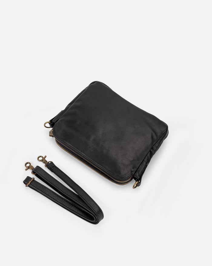 Aria | Classic Shoulder Bag