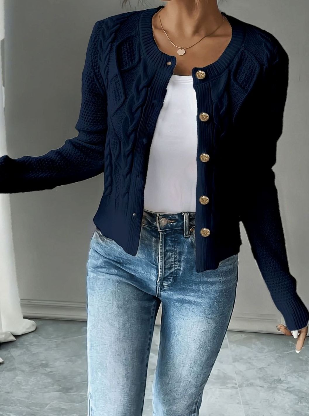 Grace | Women's Cable-Knit Button-Front Cropped Cardigan